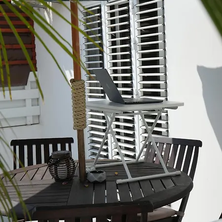 Nomad's Nest - Quiet Flat With Terrace أيا نابا